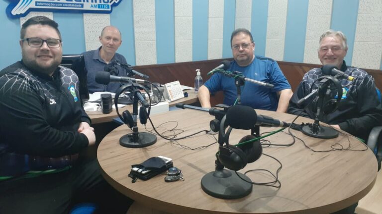 Nova equipe esportiva Rádio Sobradinho-TV Bola na Rede. Foto - Jorge Foletto