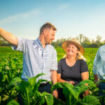 Com orgulho do que planta, Vonilsa celebra o Dia do Produtor de Tabaco