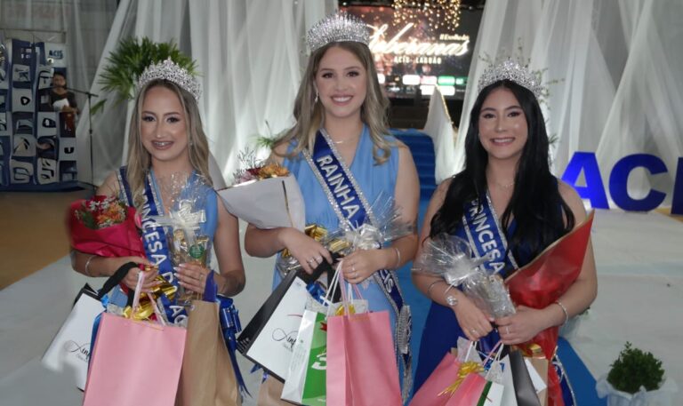 Mirella dos Santos Müller é a nova rainha da ACIS de Lagoão