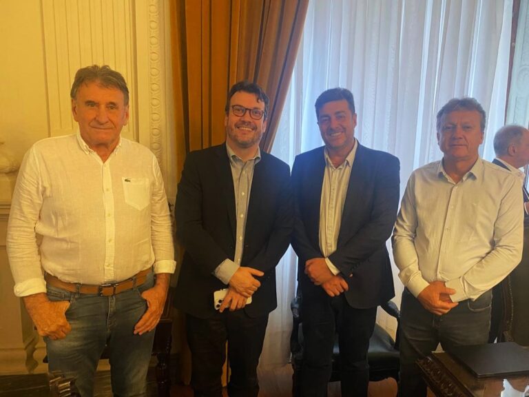 Prefeito de Estrela Velha participa de reunião na Casa Civil sobre saneamento básico