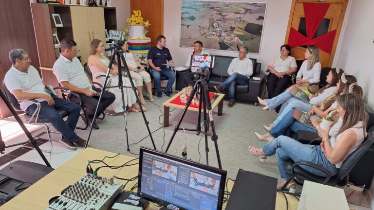 Programa de Sábado homenageia os 30 anos de Estrela Velha