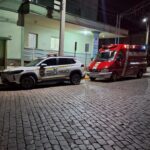 Mulher é presa em Sobradinho após tentar roubar comerciante e feri-lo com facada