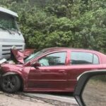 Acidente entre caminhão e carro é registrado na ERS-400 em Candelária