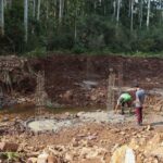 Primeira etapa da obra do pontilhão na Linha Pohlmann avança com concretagem da fundação