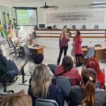 Bem-estar animal é tema de encontro com lideranças e protetoras em Sobradinho