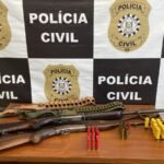 Polícia Civil prende homem por posse ilegal de armas de fogo durante ocorrência de violência doméstica em Ibarama