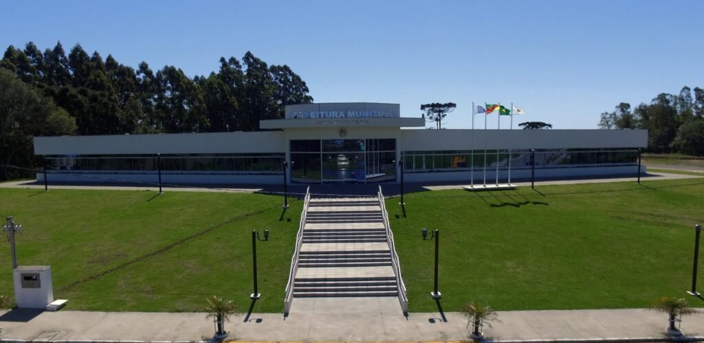 Prefeito e secretário de Lagoa Bonita do Sul participam de mobilização nacional em defesa da cadeia do tabaco em Brasília