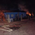 Incêndio atinge quatro residências na madrugada desta sexta-feira em Sobradinho