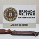 Brigada Militar apreende arma adaptada abandonada em lavoura de Arroio do Tigre
