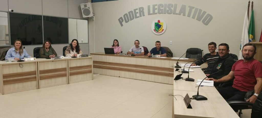 Câmara de Segredo aprova alterações no mascote Segredito e na denominação de avenida em Bela Vista